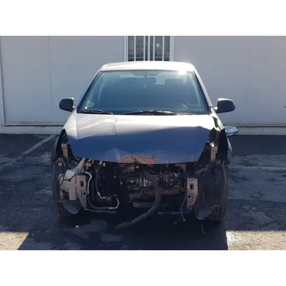 HYUNDAI I20 '2011 CLASSIC GRIS OSCURO