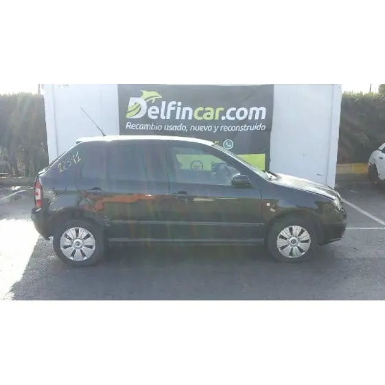 SKODA FABIA (6Y2/6Y3) '2005 URBAN LINE NEGRO