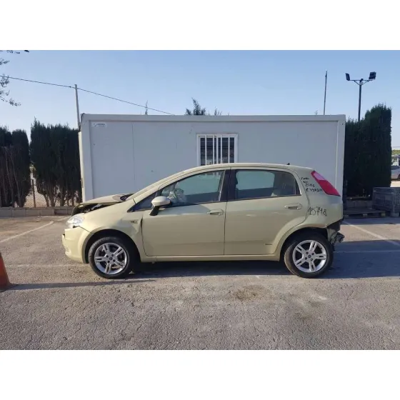 FIAT GRANDE PUNTO (199) '2006 1.4 8V ACTIVE VERDE CLARO
