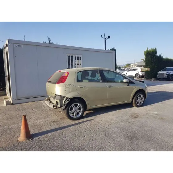 FIAT GRANDE PUNTO (199) '2006 1.4 8V ACTIVE VERDE CLARO