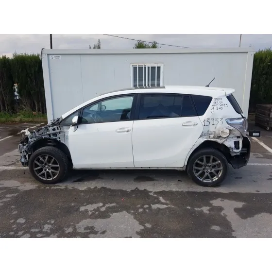 TOYOTA VERSO '2013 ACTIVE BLANCO