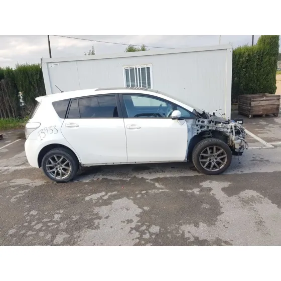 TOYOTA VERSO '2013 ACTIVE BLANCO