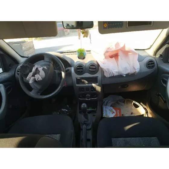 DACIA SANDERO '2010 AMBIANCE BLANCO