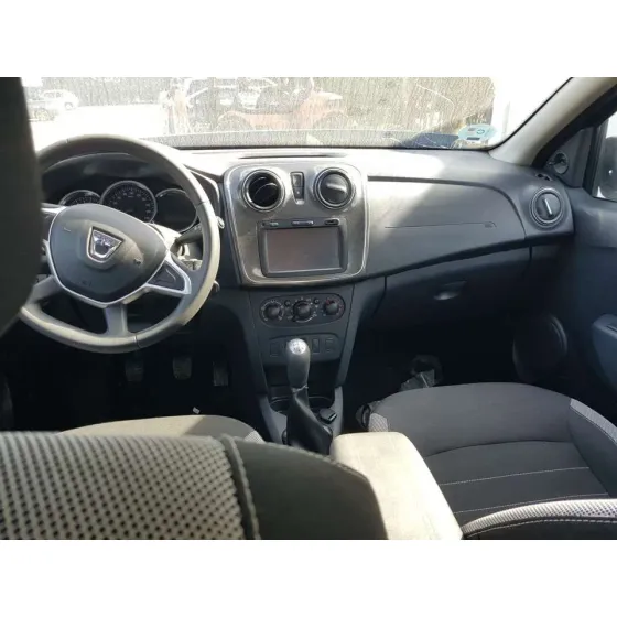 DACIA SANDERO '2017 STEPWAY AZUL