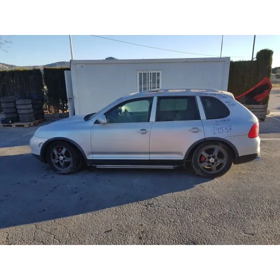 PORSCHE CAYENNE (TYP 9PA) '2004 TURBO GRIS
