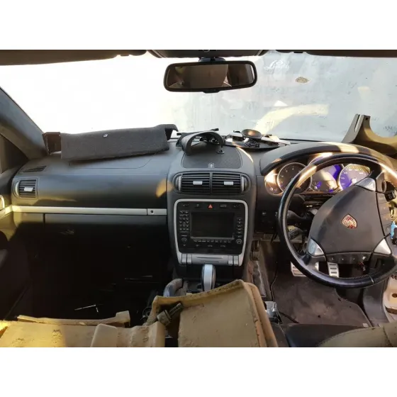 PORSCHE CAYENNE (TYP 9PA) '2004 TURBO GRIS