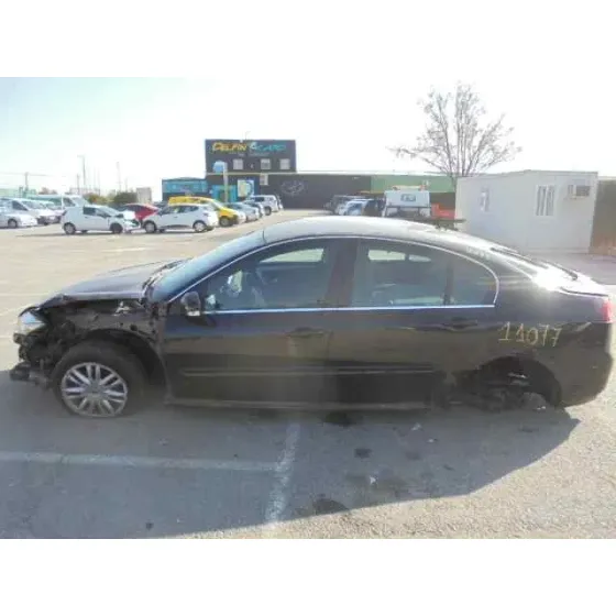 RENAULT LAGUNA III '2011 AUTHENTIQUE NEGRO