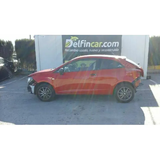 SEAT IBIZA (6J5) '2015 REFERENCE ROJO