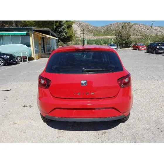 SEAT IBIZA (6J5) '2014 REFERENCE ROJO