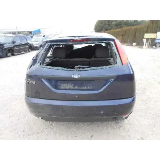 FORD FOCUS BERLINA (CAK) '2002 AMBIENTE AZUL