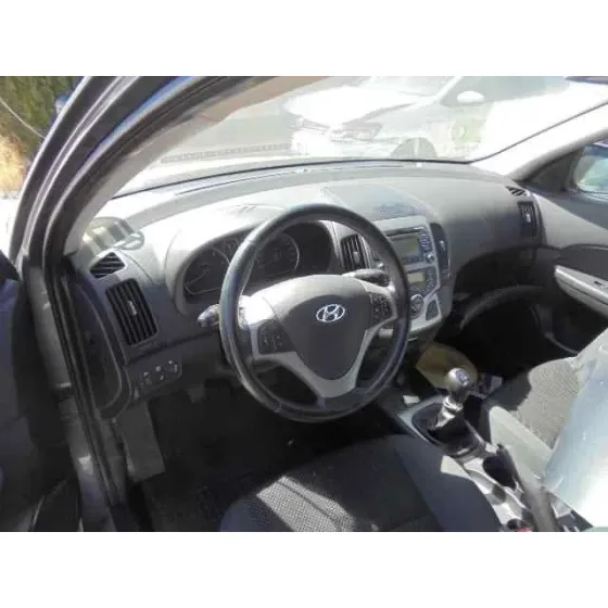 HYUNDAI I30CW '2010 CLASSIC GRIS