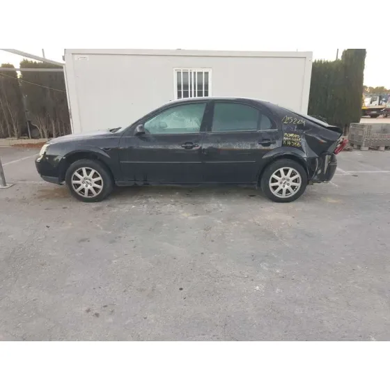 FORD MONDEO BERLINA (GE) '2002 GHIA NEGRO