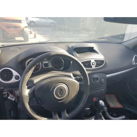 RENAULT CLIO III '2006 CONFORT DYNAMIQUE NEGRO
