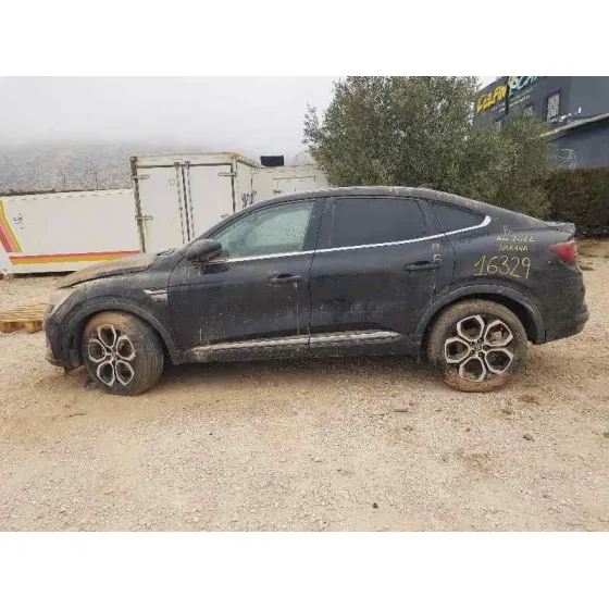 RENAULT ARKANA '2022 ZEN NEGRO
