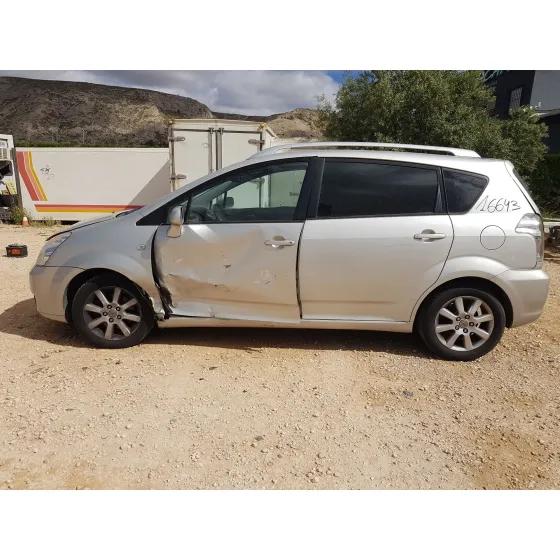 Toyota COROLLA VERSO (ZER_, ZZE12_, R1_) 2005