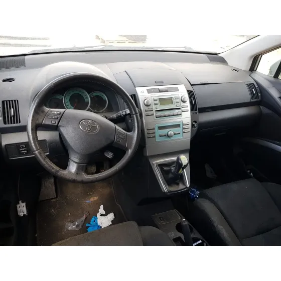 Toyota COROLLA VERSO (ZER_, ZZE12_, R1_) 2005