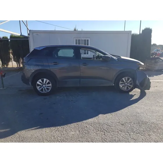 PEUGEOT 3008 '2022 ACTIVE GRIS OSCURO