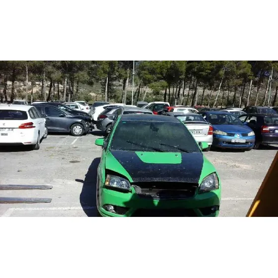 FORD FOCUS BERLINA (CAP) '2007 TITANIUM NEGRO-VERDE