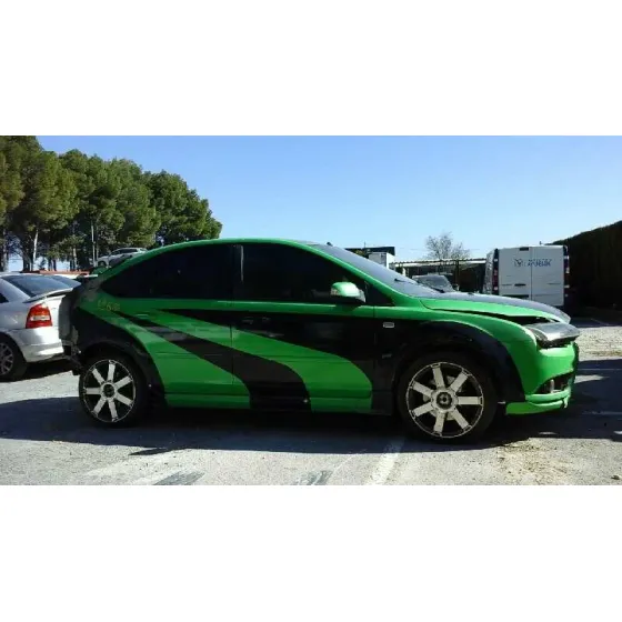 FORD FOCUS BERLINA (CAP) '2007 TITANIUM NEGRO-VERDE