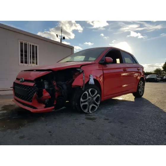 HYUNDAI I20 '2018 ESSENCE ROJO