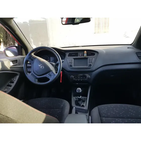 HYUNDAI I20 '2018 ESSENCE ROJO