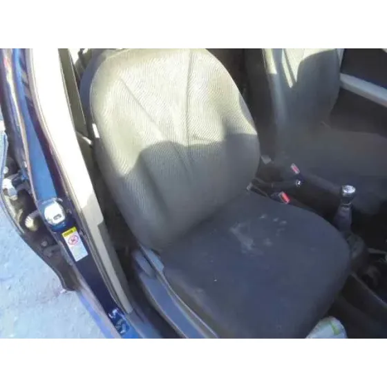TOYOTA YARIS '2009 ACTIVE AZUL