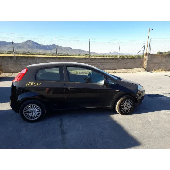 Fiat GRANDE PUNTO (199_) 2005