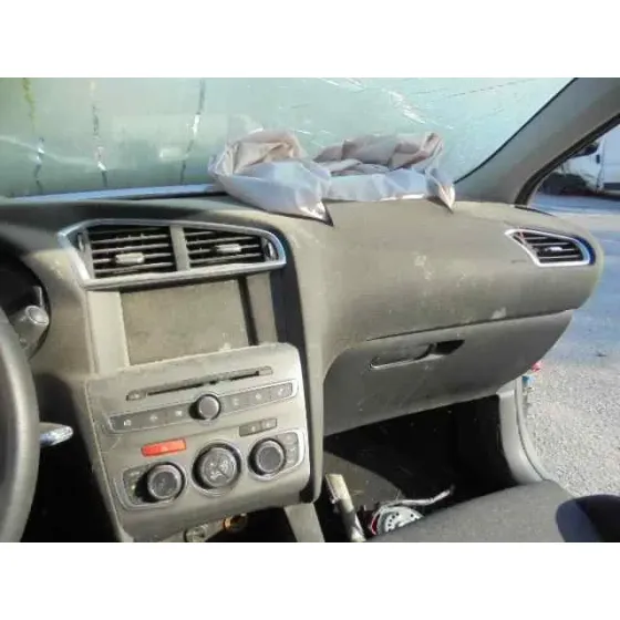 CITROEN C4 LIM. '2016 FEEL EDITION GRIS OSCURO