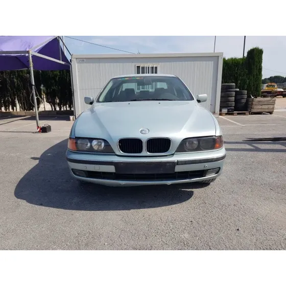 BMW SERIE 5 BERLINA (E39) '1999 525TDS GRIS