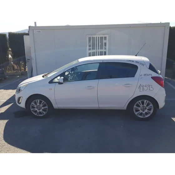 OPEL CORSA D '2011 COSMO BLANCO