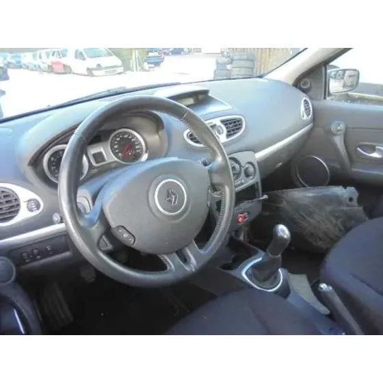 RENAULT CLIO III '2008 AUTHENTIQUE NEGRO