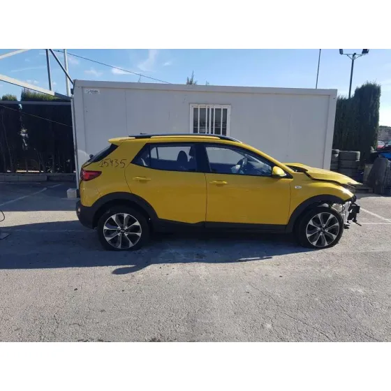 KIA STONIC (YBCUV) '2018 BUSINESS AMARILLO