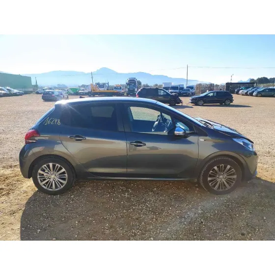 PEUGEOT 208 '2016 STYLE GRIS OSCURO