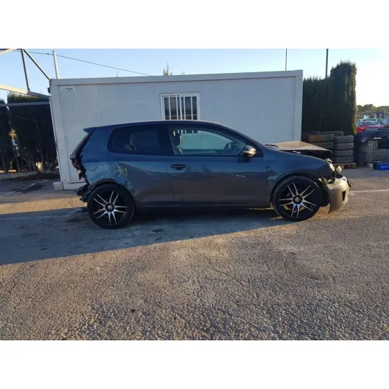 VOLKSWAGEN GOLF VI (5K1) '2009 ADVANCE GRIS OSCURO