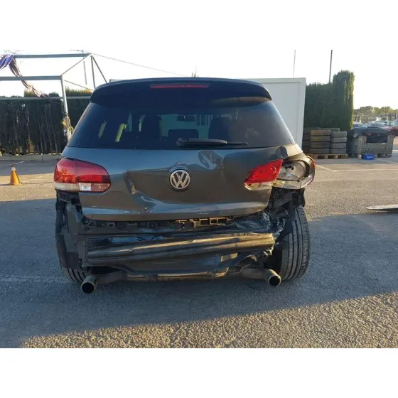 VOLKSWAGEN GOLF VI (5K1) '2009 ADVANCE GRIS OSCURO