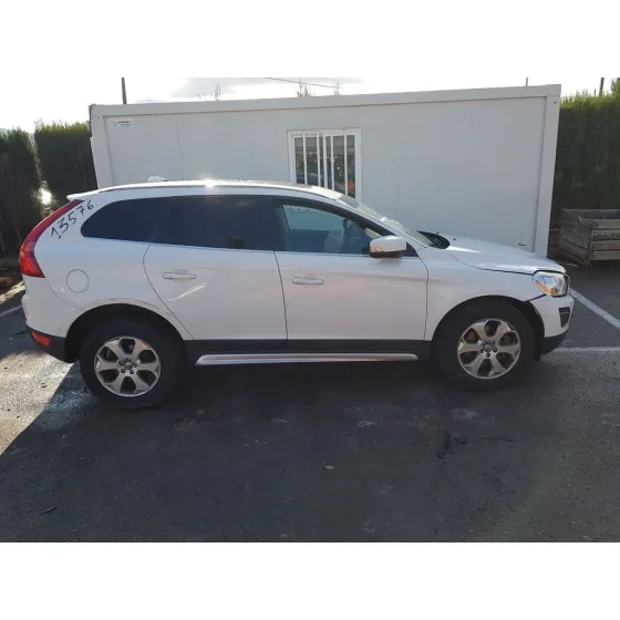 VOLVO XC60 '2010 KINETIC AWD BLANCO