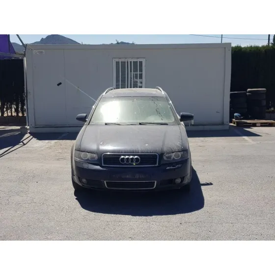 AUDI A4 AVANT (8E) '2004 1.9 TDI (96KW) AZUL