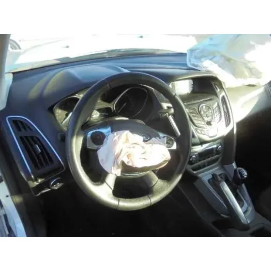 FORD FOCUS LIM. (CB8) '2011 AMBIENTE BLANCO