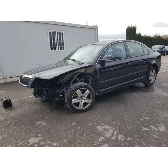 SKODA SUPERB (3U4) '2009 CLASSIC NEGRO