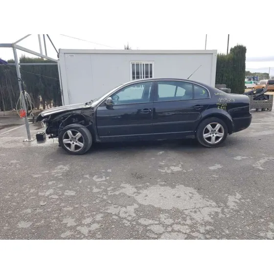 SKODA SUPERB (3U4) '2009 CLASSIC NEGRO