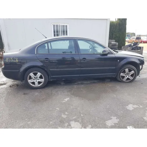 SKODA SUPERB (3U4) '2009 CLASSIC NEGRO