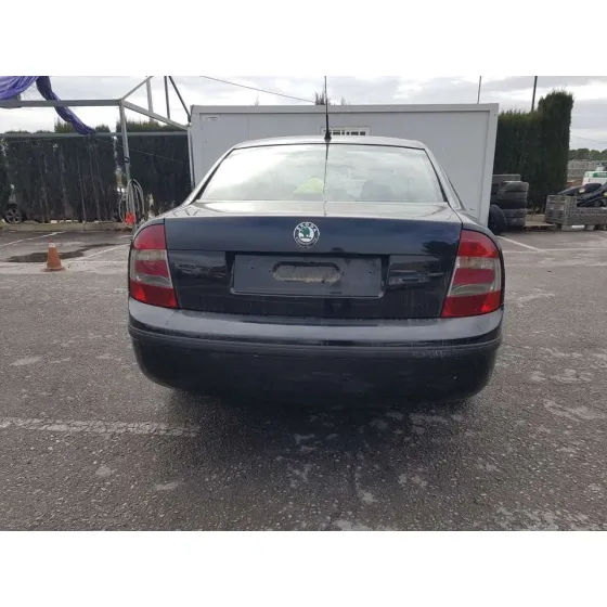 SKODA SUPERB (3U4) '2009 CLASSIC NEGRO