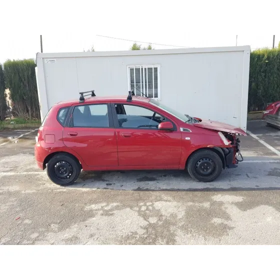 CHEVROLET AVEO '2010 LS ROJO