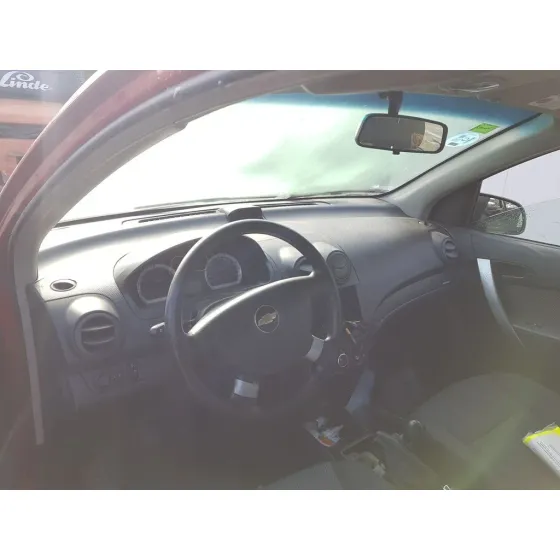 CHEVROLET AVEO '2010 LS ROJO