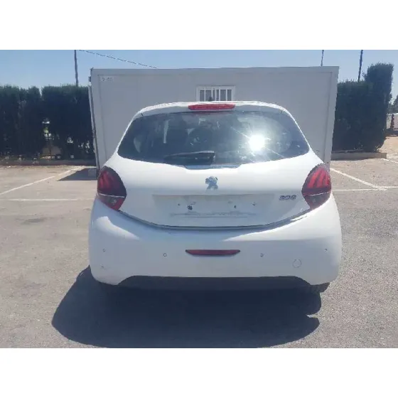 PEUGEOT 208 '2018 STYLE BLANCO