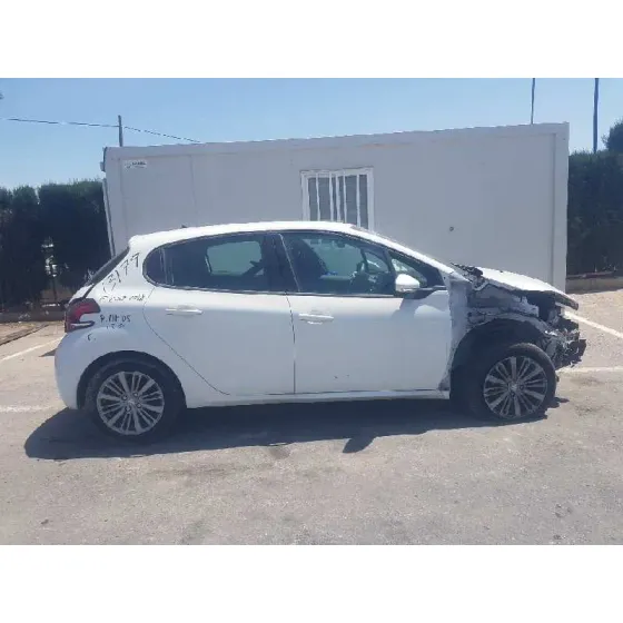 PEUGEOT 208 '2018 STYLE BLANCO
