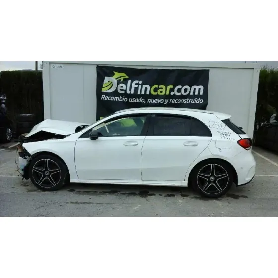 MERCEDES CLASE A (BM 177) '2018 A 180 D (177.003) BLANCO