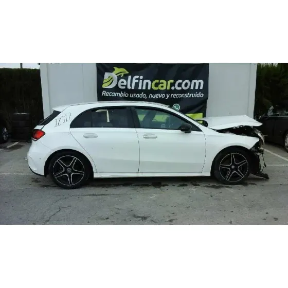 MERCEDES CLASE A (BM 177) '2018 A 180 D (177.003) BLANCO