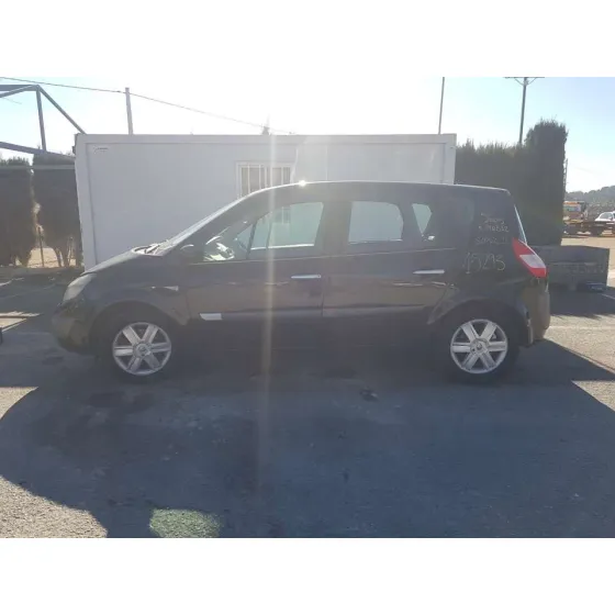 RENAULT SCENIC II '2005 AUTHENTIQUE NEGRO
