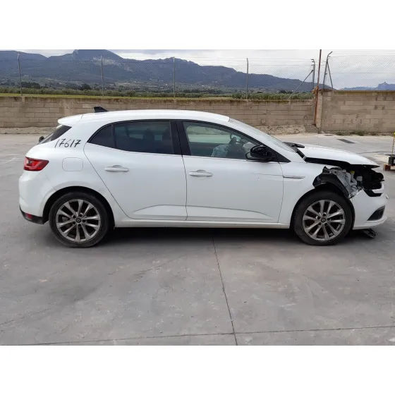 Renault MEGANE IV HATCHBACK (B9A/M/N_) 2015
